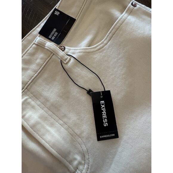 NWT Express Boyfriend Mid Rise Cream White Denim Jeans Pants Women’s Size 16 NEW - Picture 4 of 16